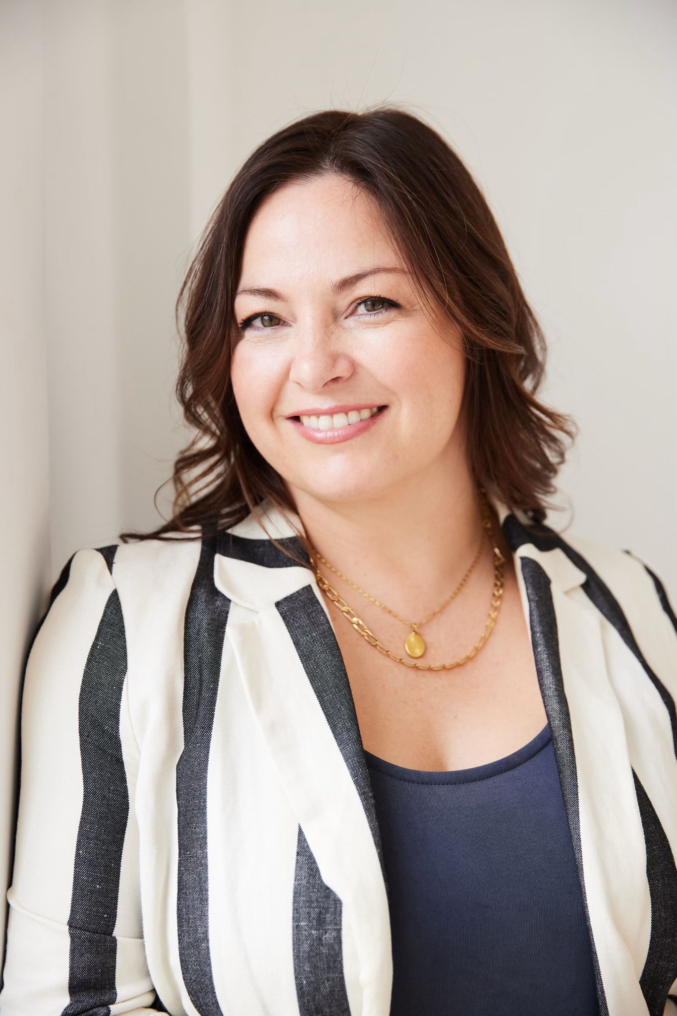 Christie - Professional Financial Advisor